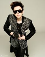 高清图：韩组合2PM新碟内页写真 突显华丽个性