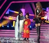 组图：张亮大咖秀再扮女人爆笑 天天化身贾宝玉