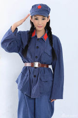 组图：徐黛妮红军系列写真 青涩可爱气质淳朴