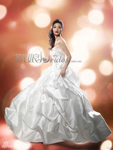 幻灯图集：胡可登杂志封面 复古新娘星光耀眼