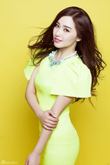 组图：阚清子夏日大片曼妙身姿女神范儿足