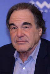 组图：对话导演奥利弗-斯通“我很喜欢周星驰”