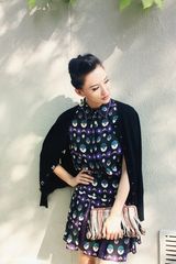 组图：莫小棋真空上阵 性感身姿风情万种