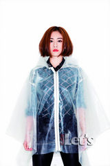 组图：刘芸演绎多重角色  潮流造型登杂志