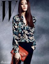组图：韩星金孝珍冬装写真曝光展优雅迷人魅力