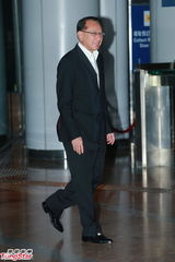 组图：晶刚香港婚宴 英皇老总杨受成出席