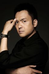 组图：朱宏嘉最新写真曝光 尽显温雅硬汉风范