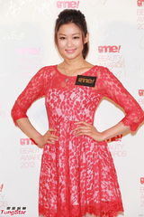 组图：徐子珊真空上阵出席时尚杂志庆典