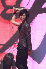 高清组图：2010新城国语力颁奖礼女歌手现场秀