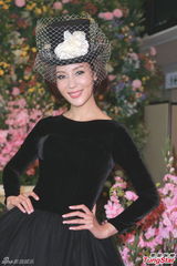 组图：张梓琳被催造人 吴千语欲旅行结婚