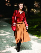 组图：杨幂米兰时尚写真 俏丽迷人展异国风情