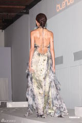 组图：隋棠身形消瘦代言走秀 享受单身不理旧爱绯闻