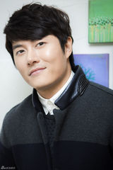 高清组图：韩星在熙对话新浪娱乐