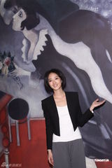 组图：桂纶镁清秀可爱出席活动 不否认与戴立忍分手