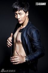 组图：杨金承跻身时尚新宠 诠释欲望都市男人帮