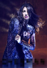 高清图：范冰冰张静初个性写真 服饰美图华丽高贵