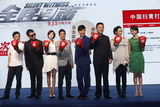 组图：《全民目击》首映  两萌哥打造泪型片