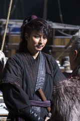 独家：《海盗》雪天开工 孙艺珍霸气雪莉遭绑