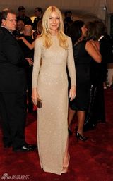 组图：美国时装学院庆典举行 众明星红毯竞艳