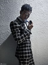 高清图：黄晓明雅痞范儿时尚大片 最爱女人大智若愚