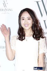 组图：韩星金莎朗金敏贞等出席品牌新品发布会