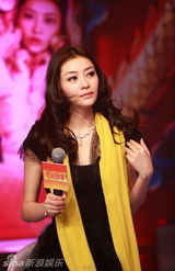 幻灯：《花田囍事2010》迎春会 黄百鸣携子送围脖