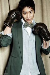 组图：神话新歌香港首唱 推出姐妹淘套票