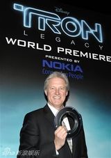 高清组图：《创战纪》洛杉矶首映 透射影片未来感