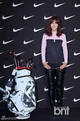 组图：洪秀儿吴智昊等出席活动展运动时尚