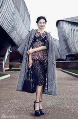 组图：倪虹洁罗马街头秀东方妩媚 清新优雅并存