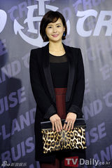 组图：韩星李清雅AfterSchool等参加游艇出航仪式