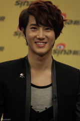 高清组图：韩团EXO-K做客聊天耍帅卖萌欢乐多