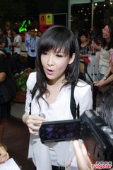 组图：周慧敏宣传公益 担任无国界医生大使