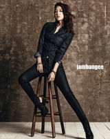 高清图：李钟硕拍写真表情连拍 朴信惠秀身材