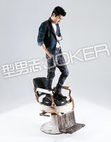 组图：赵又廷挑战形象登杂志封面显型男魅力