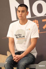 组图：彭于晏称入围金马是惊喜 与郭采洁同做公益