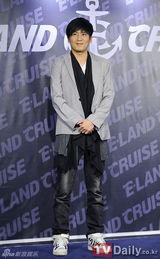 组图：韩星李清雅AfterSchool等参加游艇出航仪式