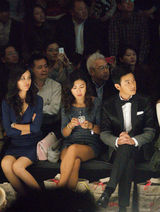 组图：陆毅助阵中国时装周 英伦西装显时尚魅力