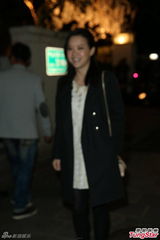 组图：陆川戴立忍曾宝仪等现身张震婚礼