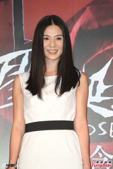 组图：杨采妮携张震宣传导演处女作