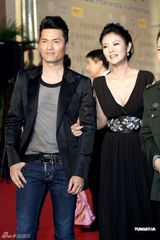 幻灯图：上海电影节星光闪耀 赵薇张柏芝辣妈吸睛