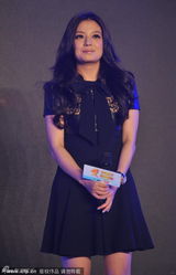 赵薇获青年领袖关锦鹏颁奖 将包场挺黄晓明(图)