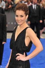 组图：《普罗米修斯》伦敦首映 塞隆蓝裙性感