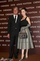 组图：霍思燕赵薇时尚活动争艳 复古典雅两相宜