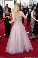 高清组图：奥斯卡红毯温迪-麦克蓝顿-考威粉色华服