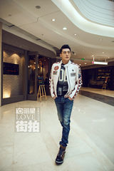 明星爱街拍：大长腿欧巴孙艺洲&金世佳的时装秀