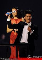 组图：第32届全英奖 布鲁诺-玛斯获最佳国际男歌手