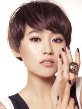 高清图：宁丹琳拍另类大片 化身少女与狐仙