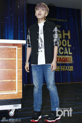 组图：SJ厉旭f(x)Luna音乐剧排练现场大公开