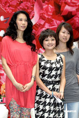 幻灯图：莫文蔚北京忙代言 趁热打铁筹备新专辑